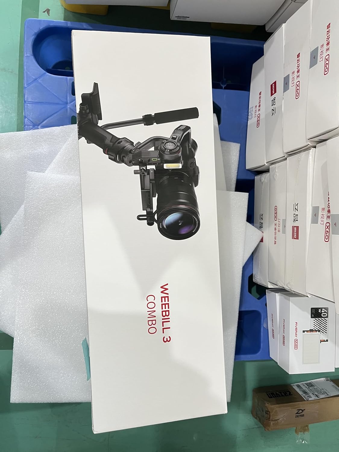ZHIYUN Weebill 3 Combo, Gimbal Stabilizer for DSLR and Mirrorless Camera, Nikon Sony Panasonic Canon Fujifilm BMPCC 6K, Extendable Sling Grip, Wrist Rest, Fill Light & Mic Integration, PD Fast Charge